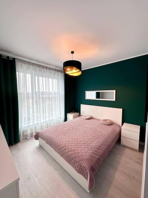 New Apart - Next To Sky Tower Apartment Wroclaw Luaran gambar